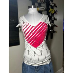Piper & Blue Womens White Lightning Bolt Heart Graphic V-Neck T-Shirt Medium